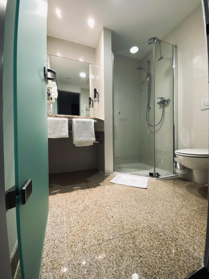 Airea Hotel Bueren  Ngoại thất bức ảnh